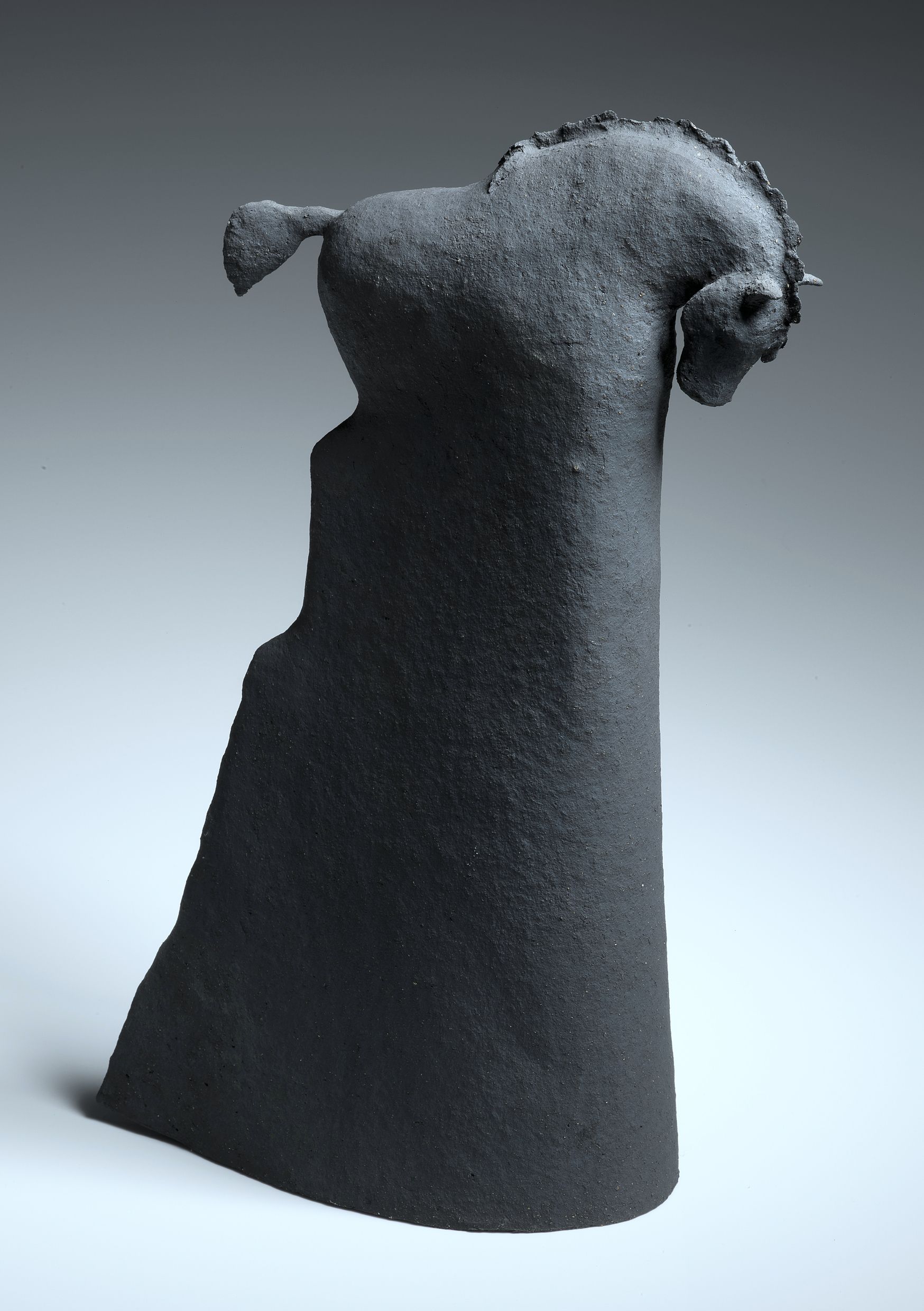 Chevale en grès noir cuisson gaz