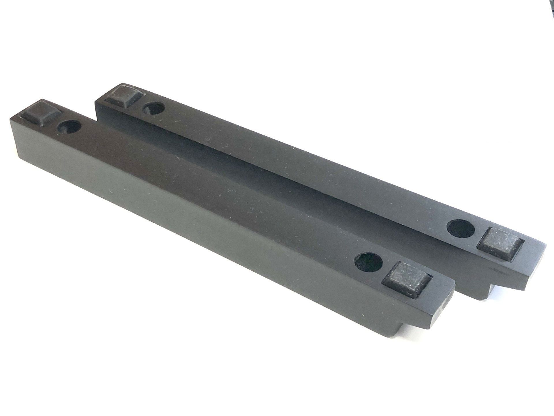 2 brand new Studer A807 feet from Premium-Hifi 2 brand new Studer A807 feet from Premium-Hifi