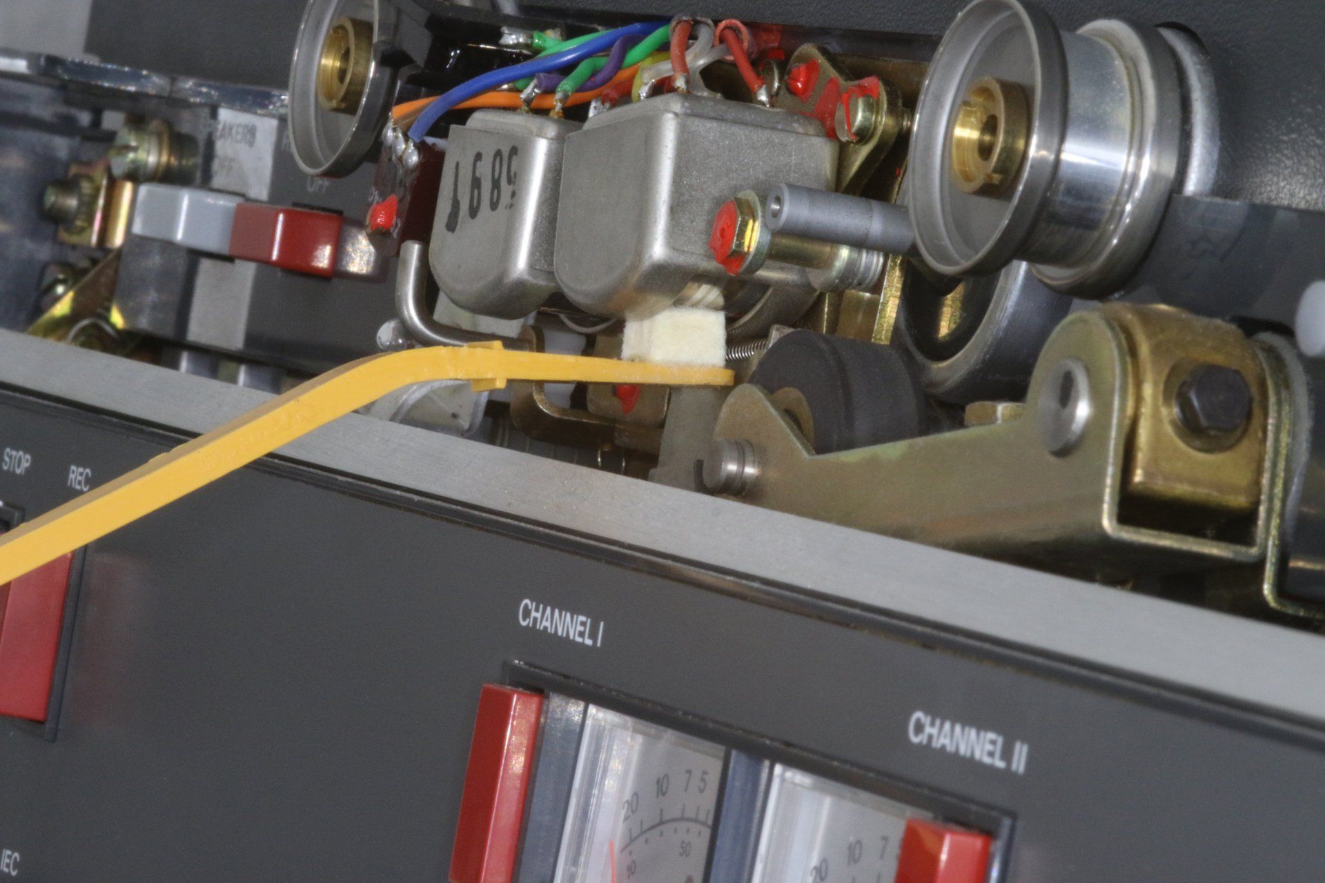 Cleaning kit for all brands of Premium-Hifi tape machines Cleaning kit for all brands of Premium-Hifi tape machines