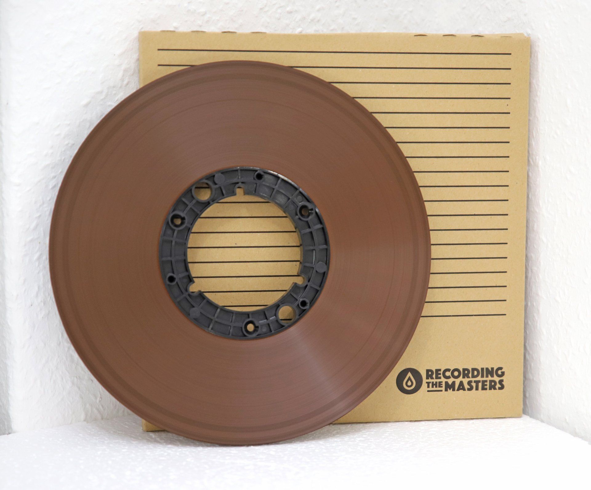 Tape LPR35 raw reels, plastic spools, metal spools