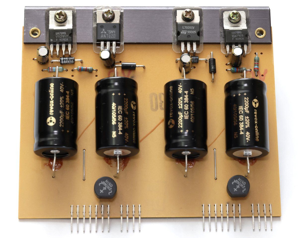 old Revox B750 power supply unit with new electrolytic capacitors from revox-online