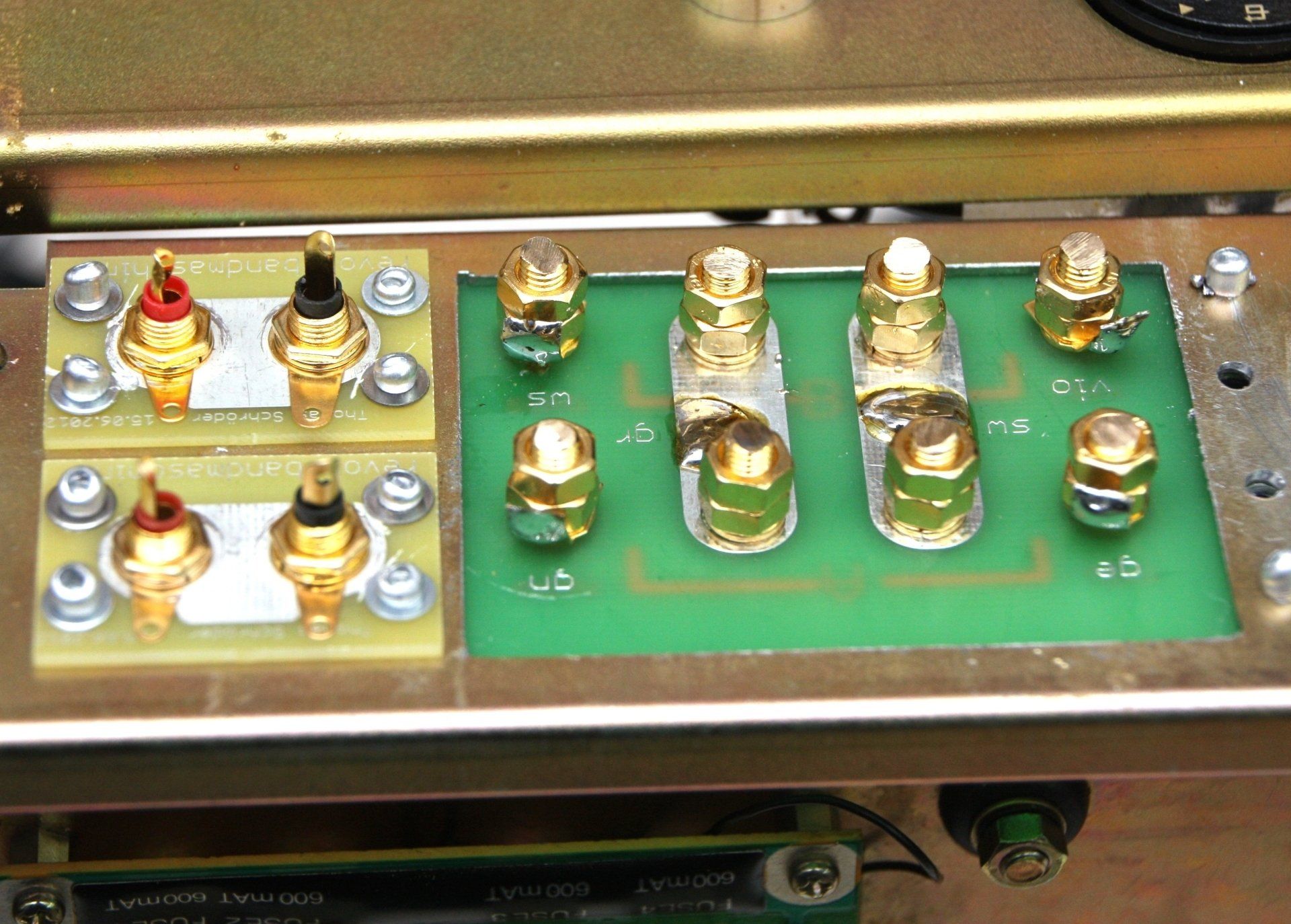 Revox B750 with mounted circuit board