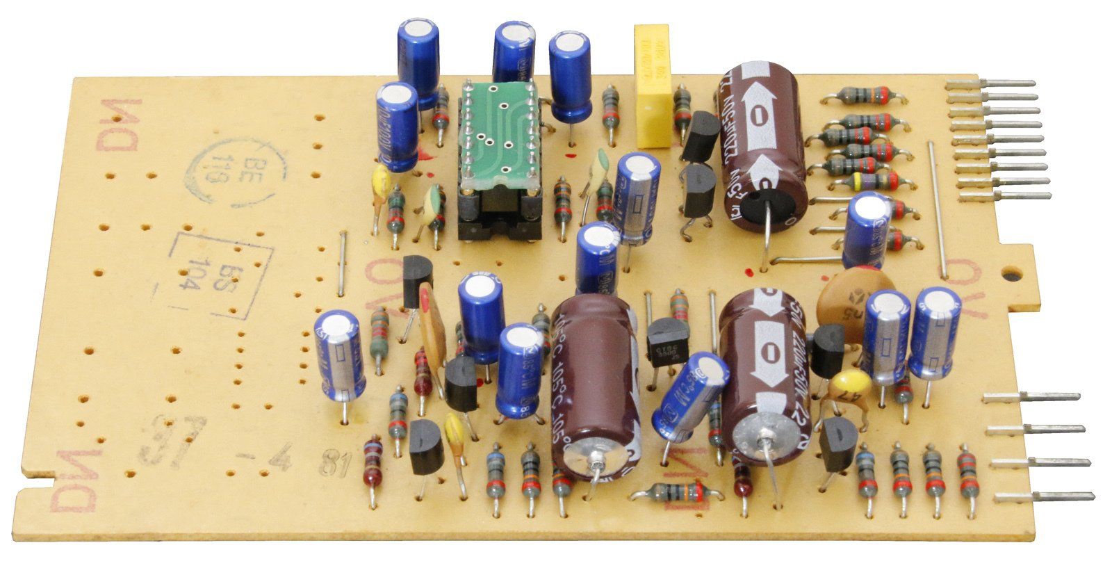 The old input board of the Studer Revox B77 overhauled by Premium-Hifi The old input board of the Studer Revox B77 overhauled by Premium-Hifi