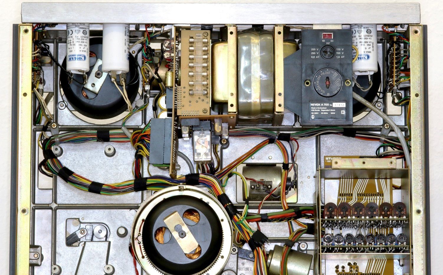 Revox A700 inside view, Premium-Hifi Revox A700 interior view, Premium-Hifi