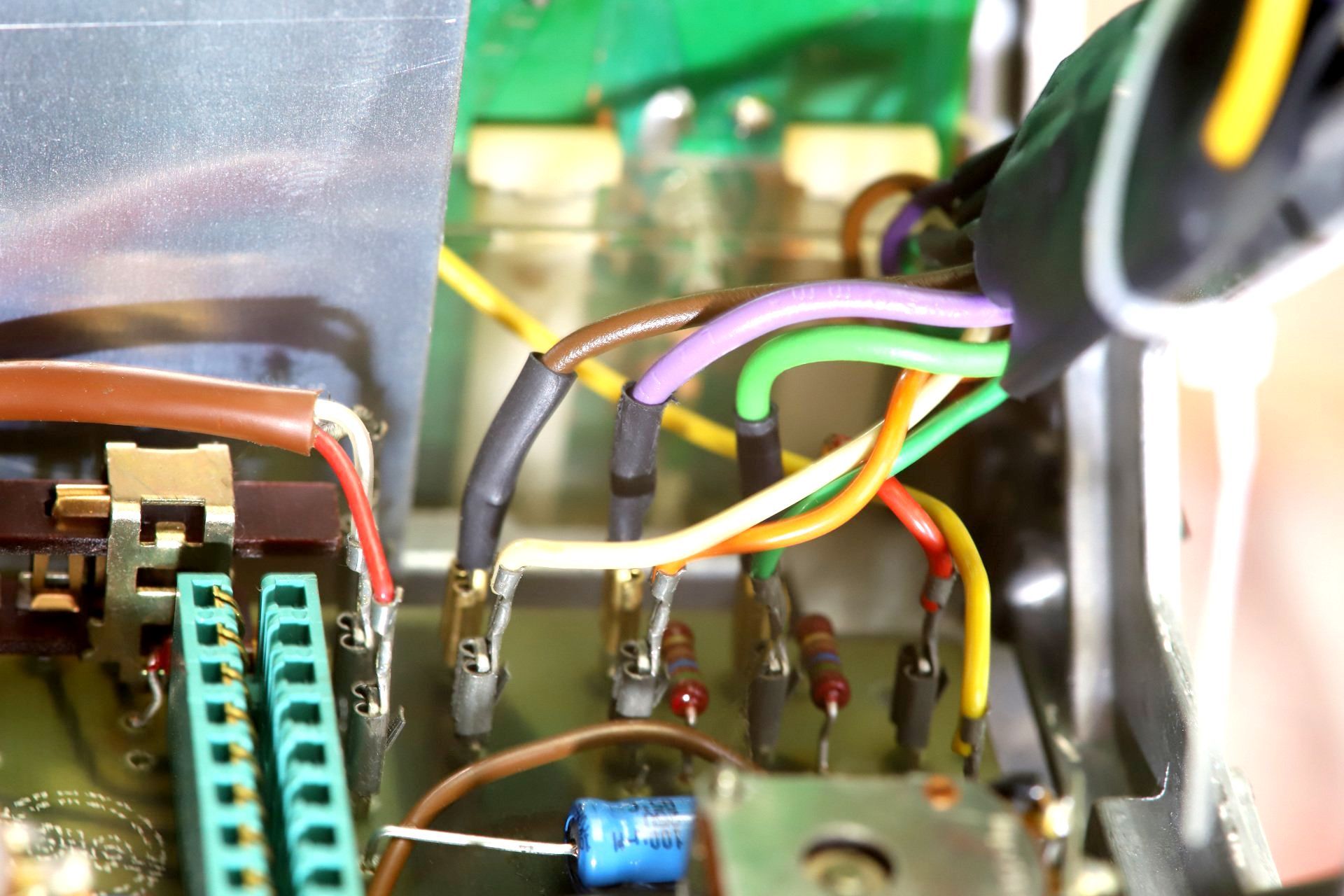 The connections of the Premium-Hifi to Revox A77 The connections of the Premium-Hifi to Revox A77