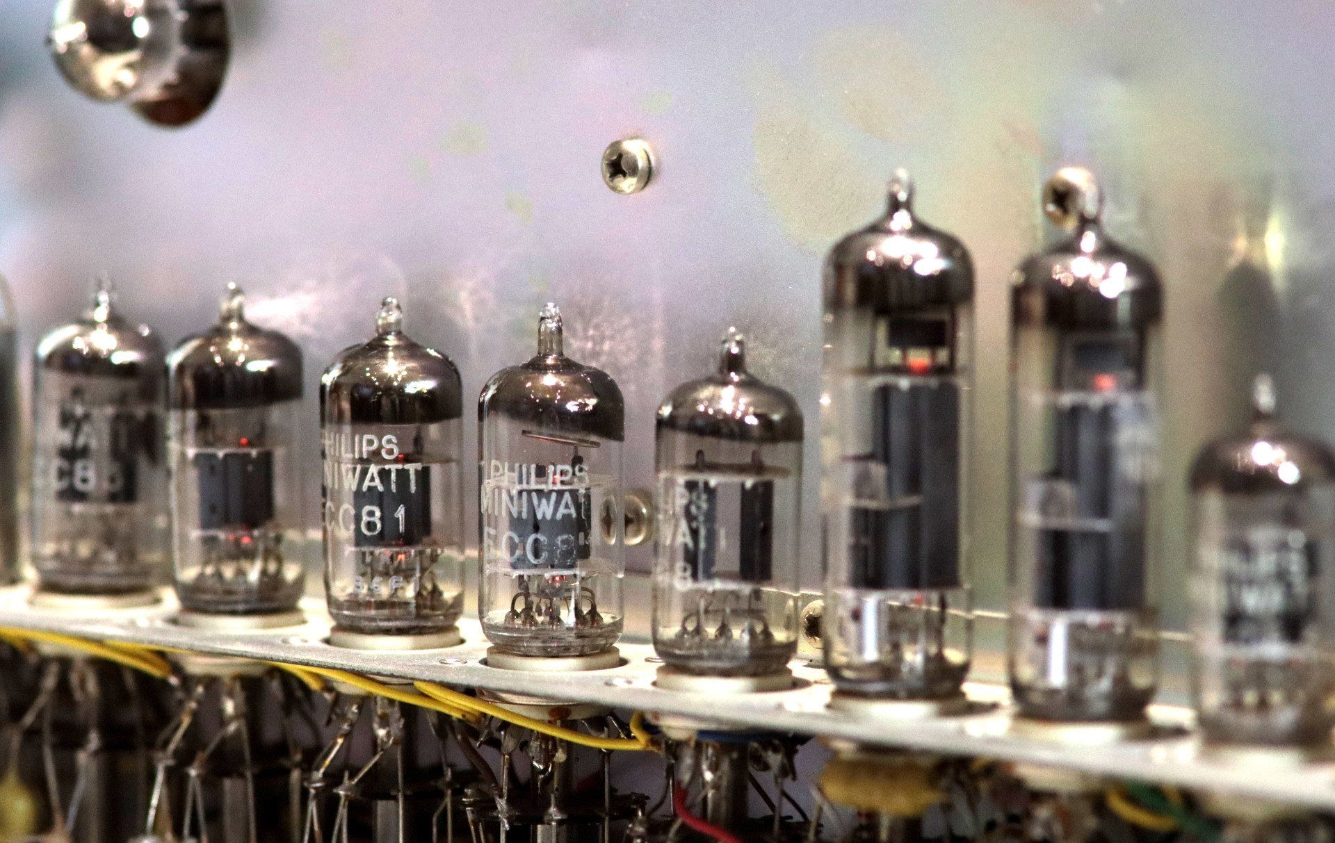 rot glühende Röhren in Revox G36, Premium-Hifi rot glühende Röhren in Revox G36, Premium-Hifi