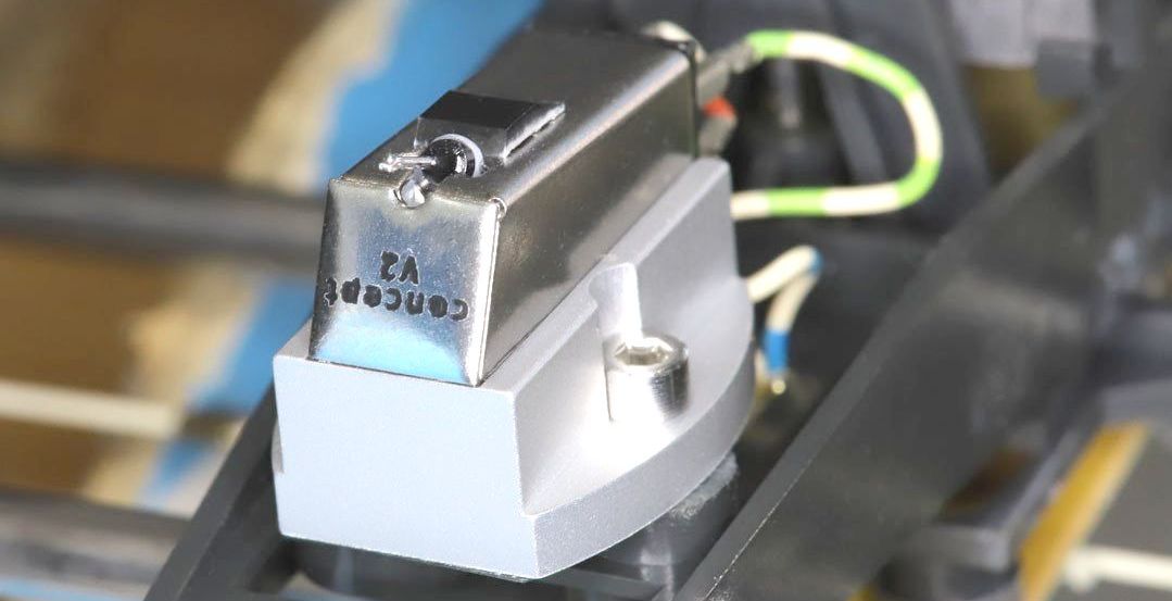 Weil wir überzeugt sind! Systeme von Clearaudio der V2-Serie Weil wir überzeugt sind! Systeme von Clearaudio der V2-Serie