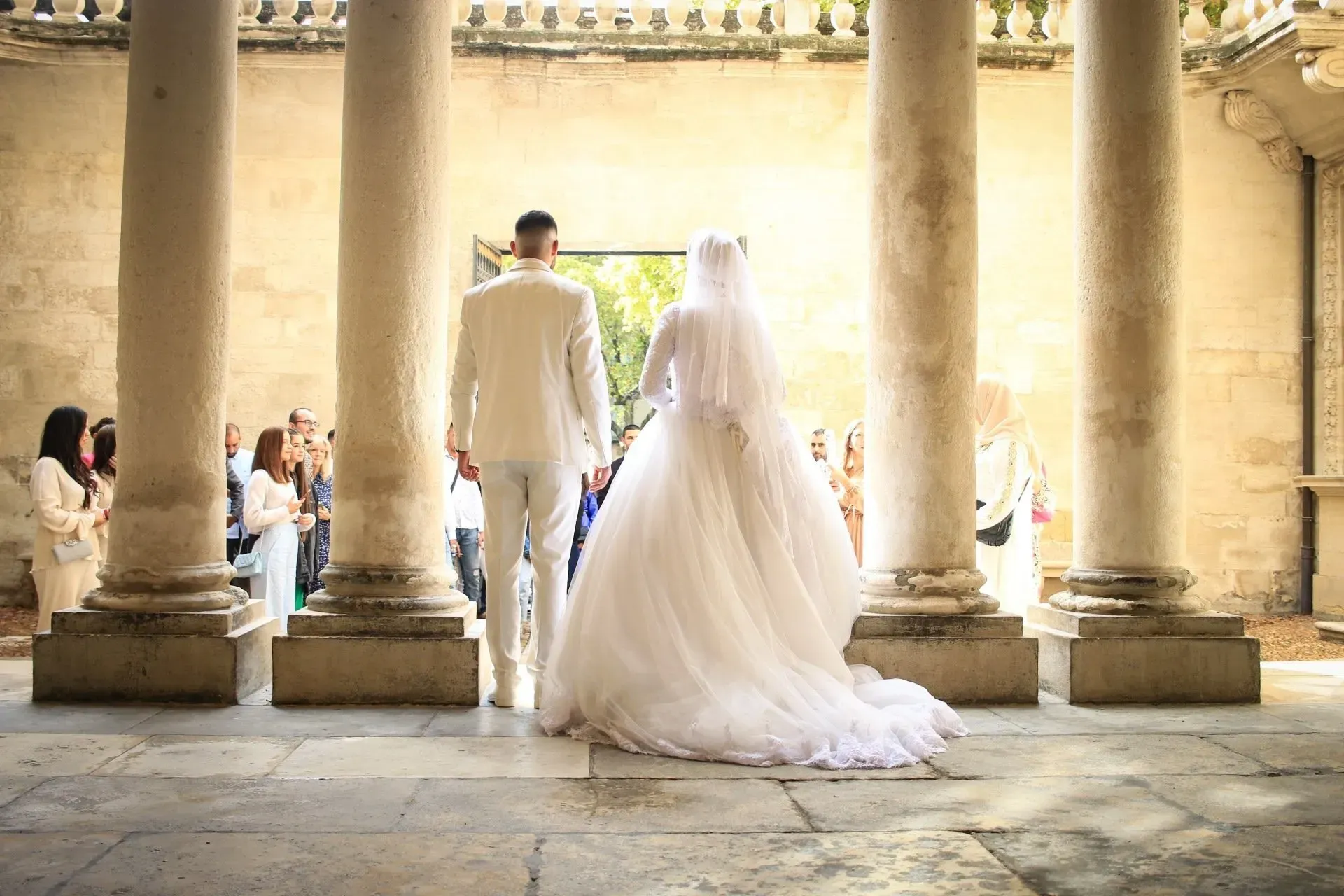 sortie des maries mairie ales