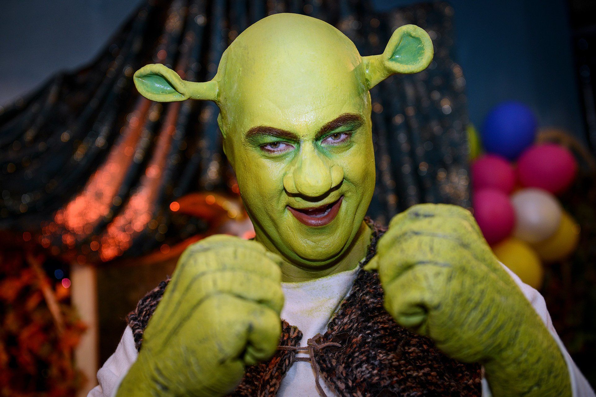 Bayerns Finanzminister Markus Söder (CSU) posiert am 21.02.2014 als «Shrek der tollkühne Held» verkleidet auf der Prunksitzung des Fränkischen Fastnachtsverbandes
