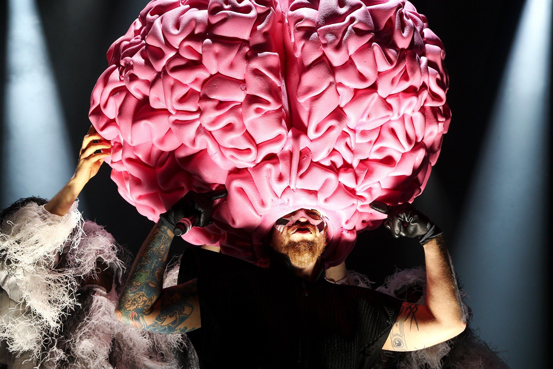 Konzert der Hamburger Hip-Hop- und Electropunk-Formation