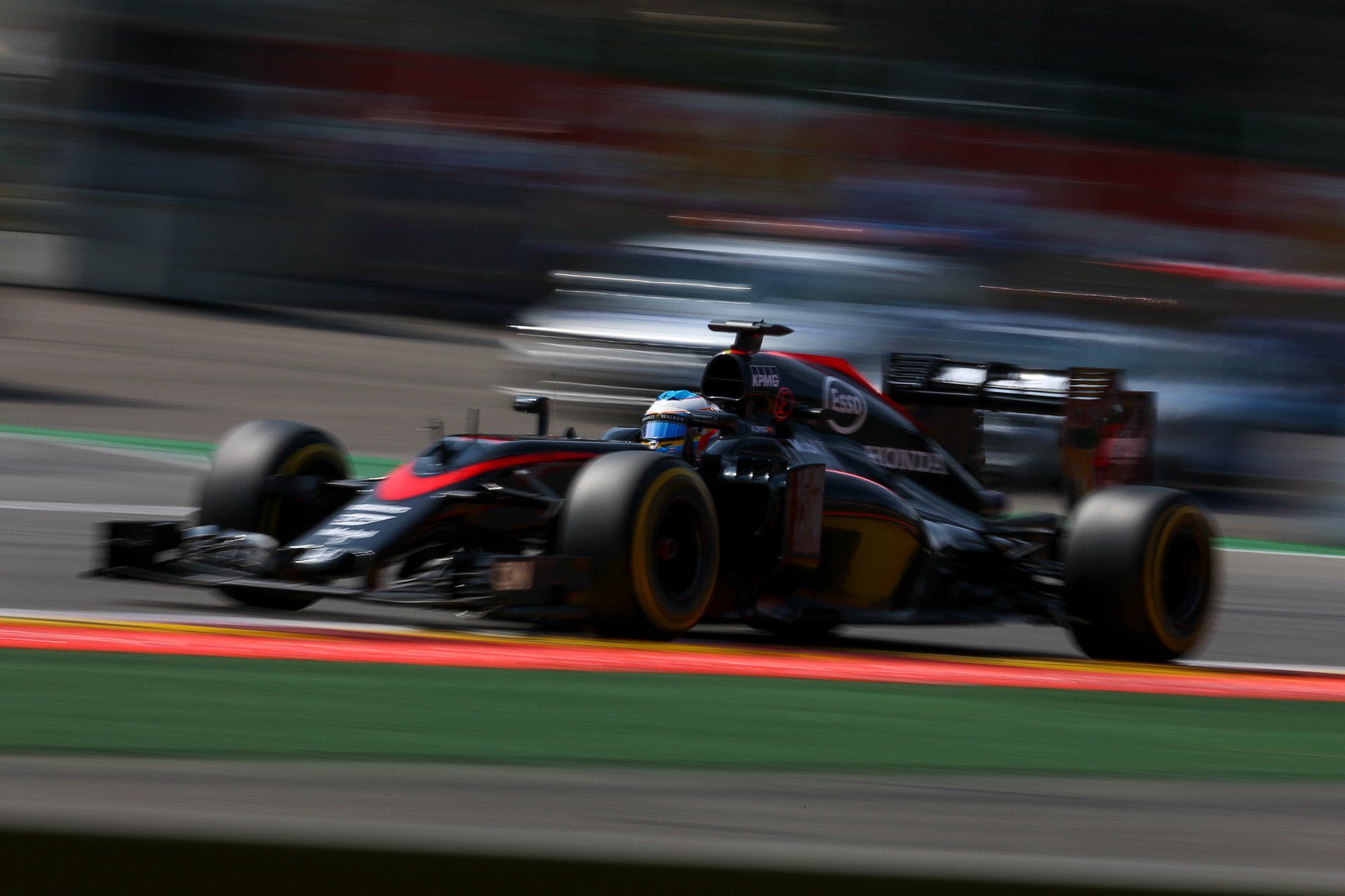 Spanish Formula One driver Fernando Alonso of McLaren Honda steers his car during the Formula One Grand Prix of Belgium at the Circuit de Spa-Francorchamps near Spa, Belgium, 23 August 2015. Photo: David Ebener/fototronik.de