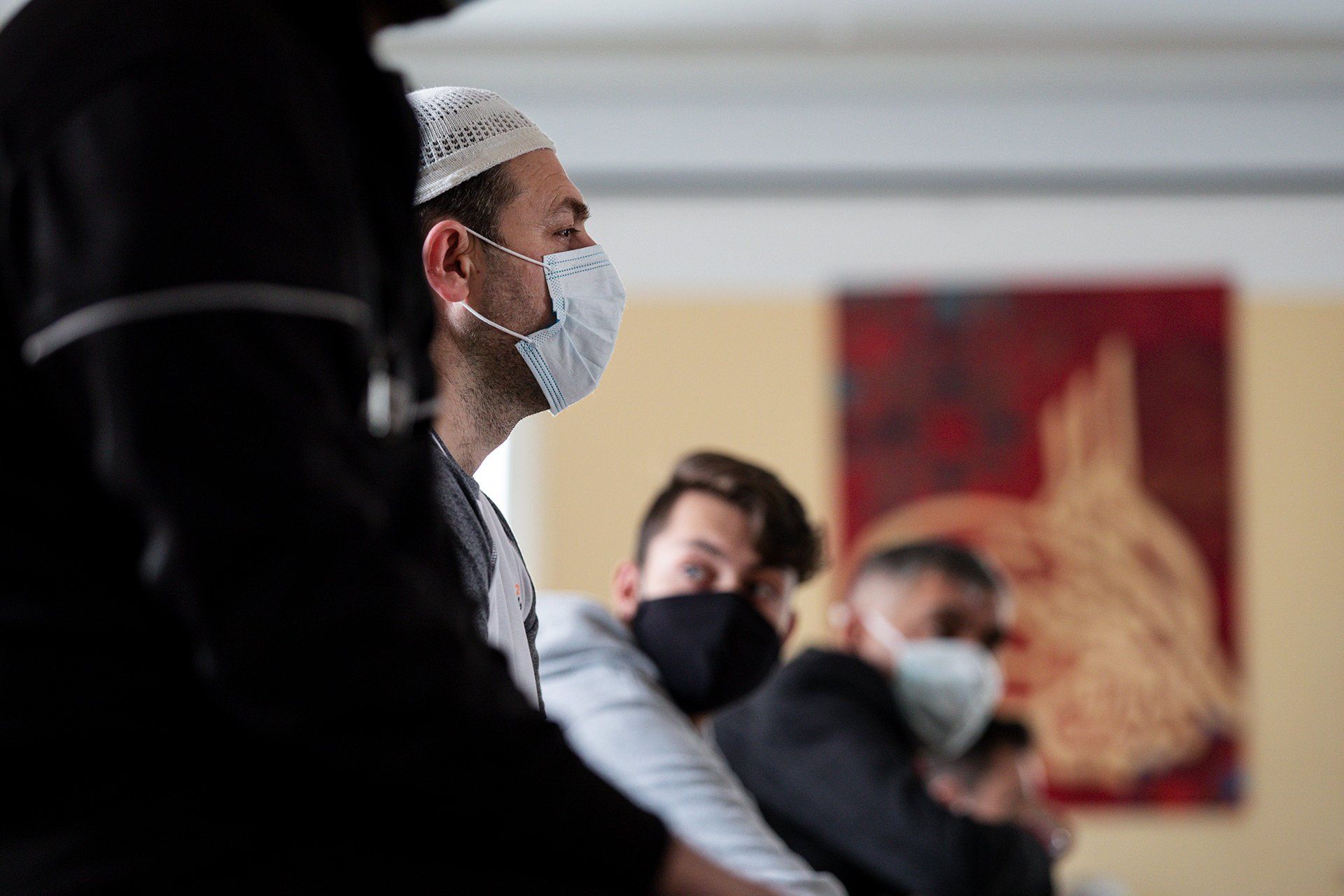 Das Freitagsgebet mit Imam Mustafa Aracı am 22.05.2020, in Zeiten der Coronavirus-Pandemie, in der Ayasofya Camii Moschee in Osnabrück. Foto: David Ebener ***Stichworte*** Islam, Moslem, Religion, Glauben, Coronavirus, Corona-Virus, Corona Virus, Corona-Virus-Pandemie, SARS-CoV2, COVID-19