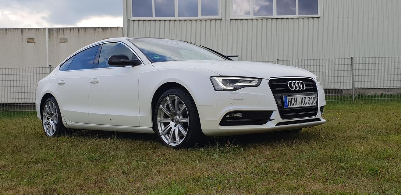 Frontansicht von Folierung / Carwrapping an BMW E46.