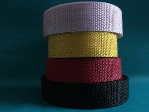 Bauchladenstoff rote Totenköpfe Bauchladenstoff rote Totenköpfe