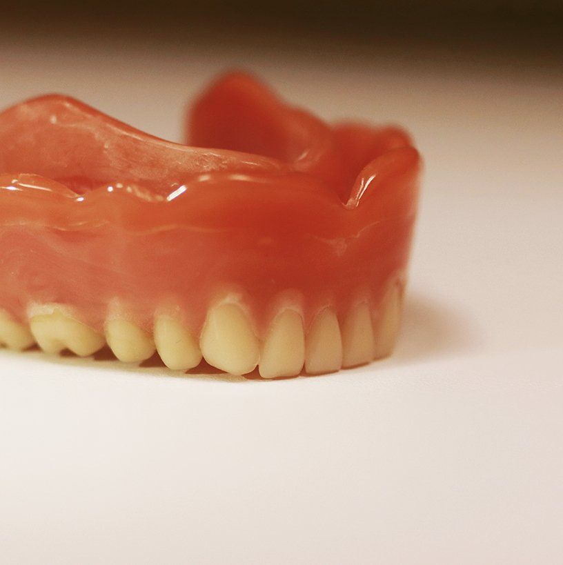 Praxis für Zahnheilkunde Christian Thim Erlensee Praxisräumlichkeiten Behandlung Leistungen Zahnersatz Erlensee Zahnarzt