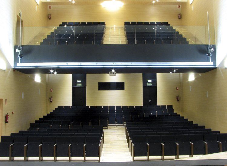 Raval Theater