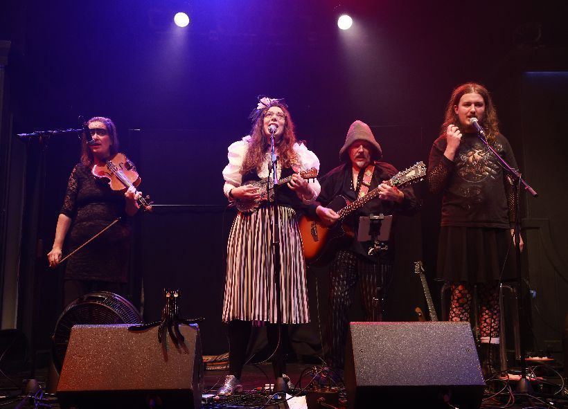 Jessica Law and the Outlaws are an alternative folk band. Specialising in witty, dramatic folk with a strong storytelling element #paganmusic #greenoaksgathering #festival