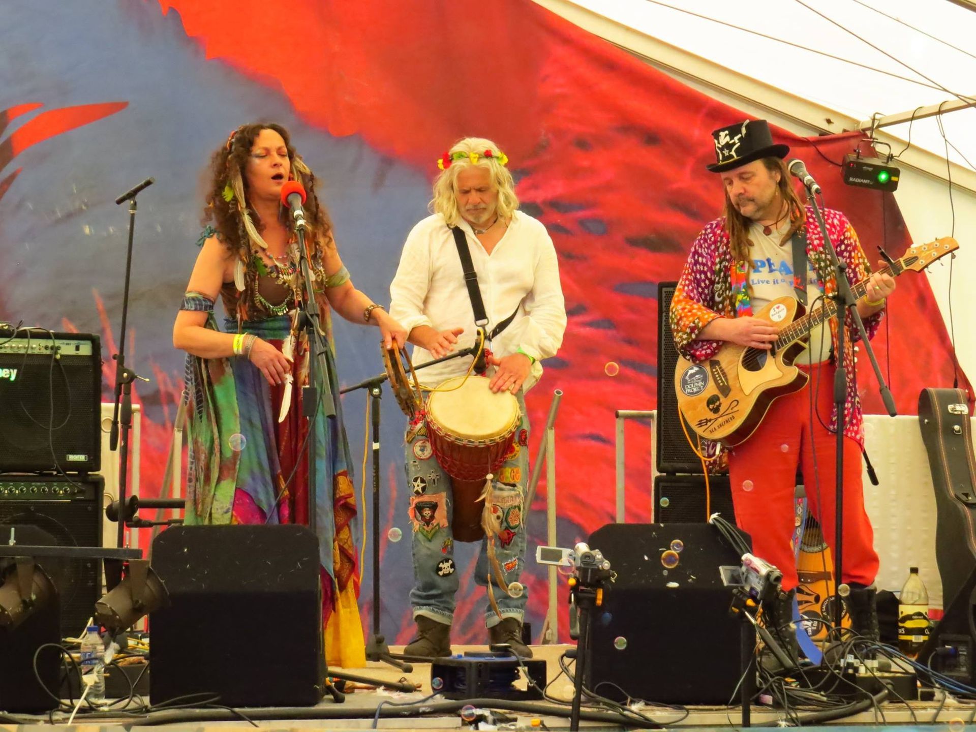Wayland Smithy is a six-piece folk to folk-rock band. We originated in the Stables MK in 2018. All are seasoned musicians who have played in most genres. We play a variety of instruments, guitars, banjo, mandolins, whistle, bodhran and percussion. Plus vocal harmonies. Wayland Smithy play at a variety of folk and family festivals throughout the year including Thriplow Daffodils Festival, Linslade Canal Festival, Heckington, Great Linford and Houghton Regis. 

