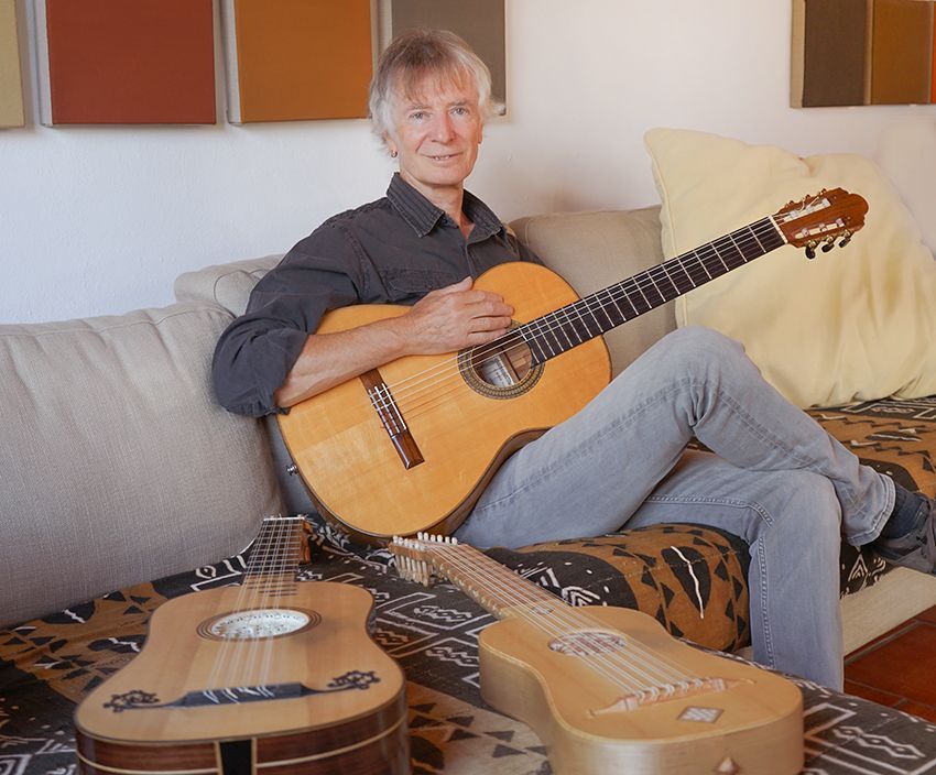 Felix Gisler, Das Arrangieren von traditioneller und historischer Musik für die klassische Gitarre ist fester Bestandteil meines Musiker-Alltags.