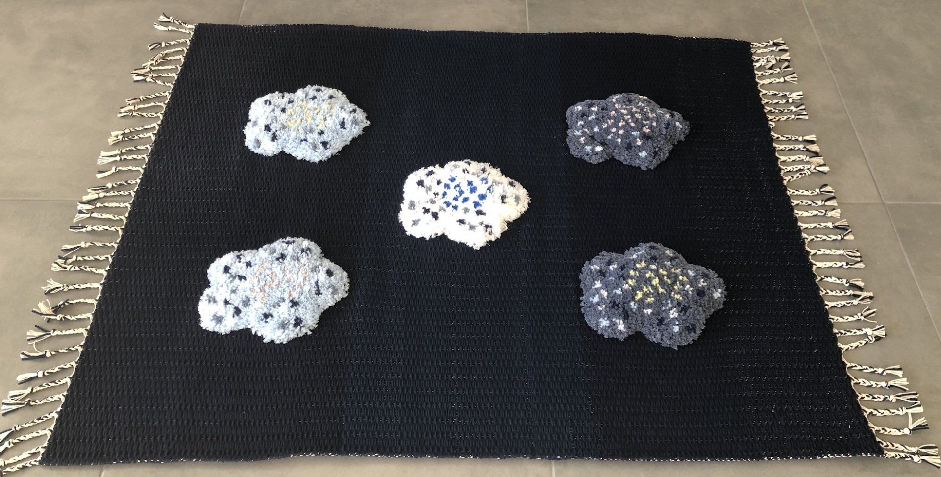 Tapis points noués fait-main