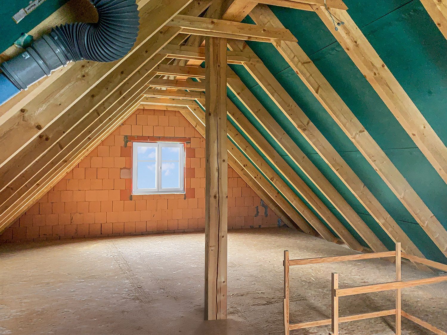 Haus kaufen, Haus verkaufen, Immobilie kaufen, Immobilie verkaufen, Wohnung kaufen, Wohnung verkaufen, Immobilienmakler, Immobilienmakler Mittelfranken, Immobilienmakler Oberfranken, Immobilienmakler Oberpfalz, Sanierungsobjekt, Handwerker, Einfamilienhaus, Alleinlage, Engel und Völkers, von Poll, Sollmann und Zagel, Dächer über Köpfe, Schweidler Immobilien, Schaller, Alexander Groß