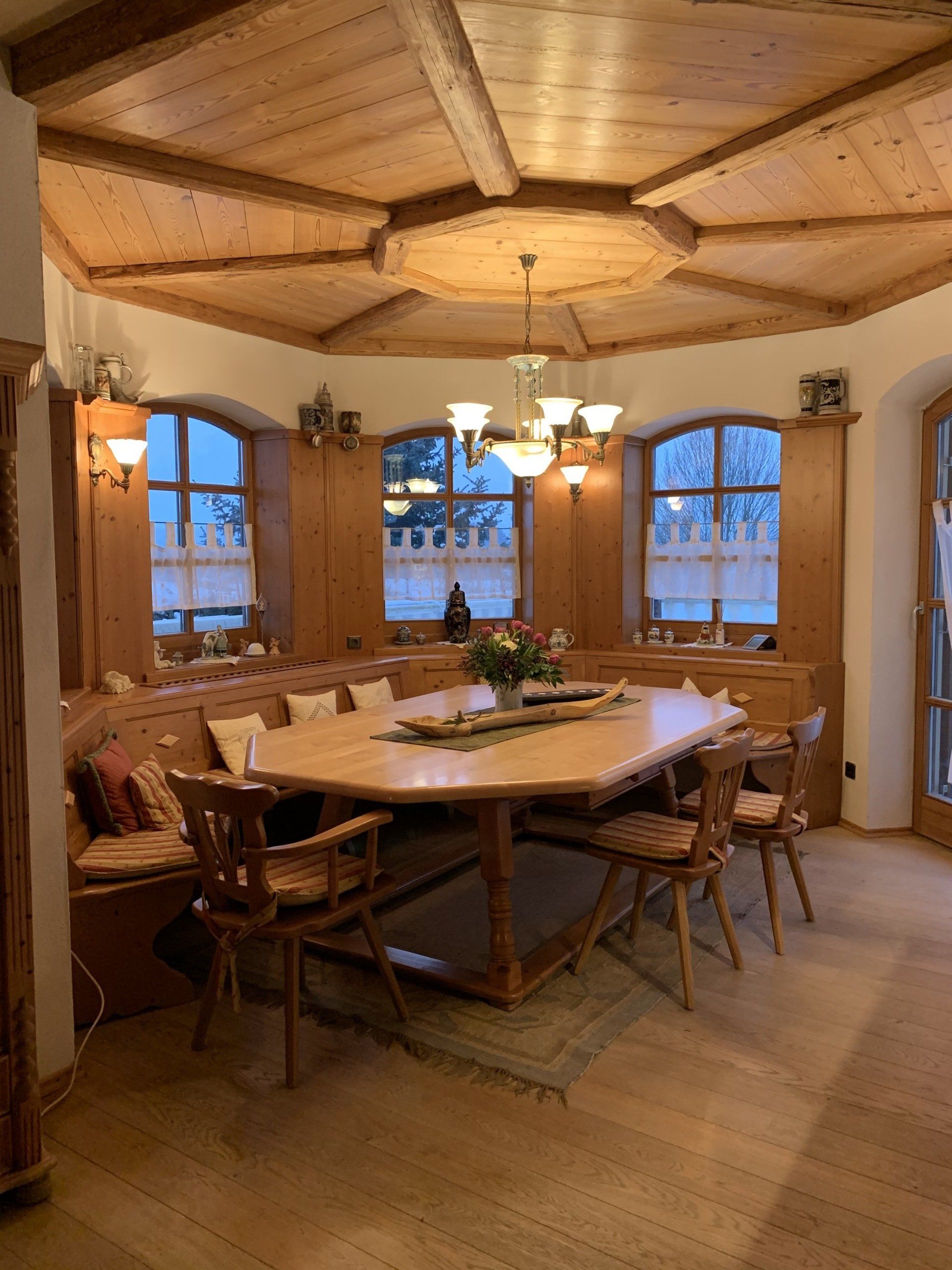 Immobilienmakler, Immobilienvertrieb, Hausverkauf, Wohnungsverkauf, Grundstücksverkauf, Immobilienbewertung, Immobilienmakler Nürnberger Land