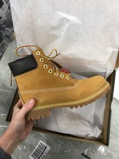 , COMPRA VENTA ROPA USADA Y ZAPATOS USADOS Y COMPLEMENTOS Y AL POR MAYOR