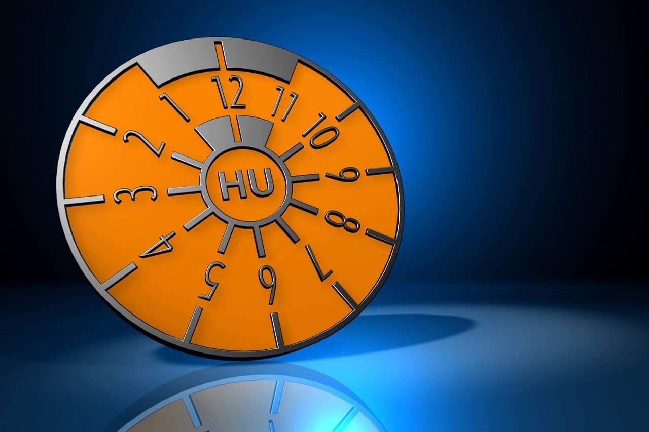 HU Plakette für Ihr Auto täglich HU Plakette für Ihr Auto täglich bei Auto Kallinich