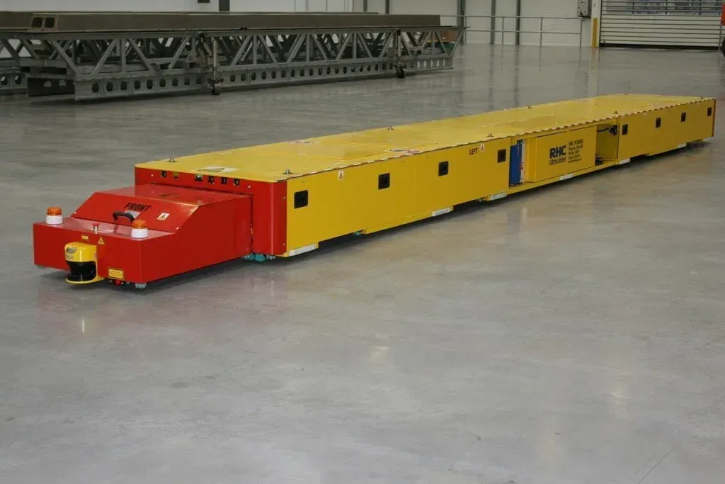 Side angle of automated guided vehicle