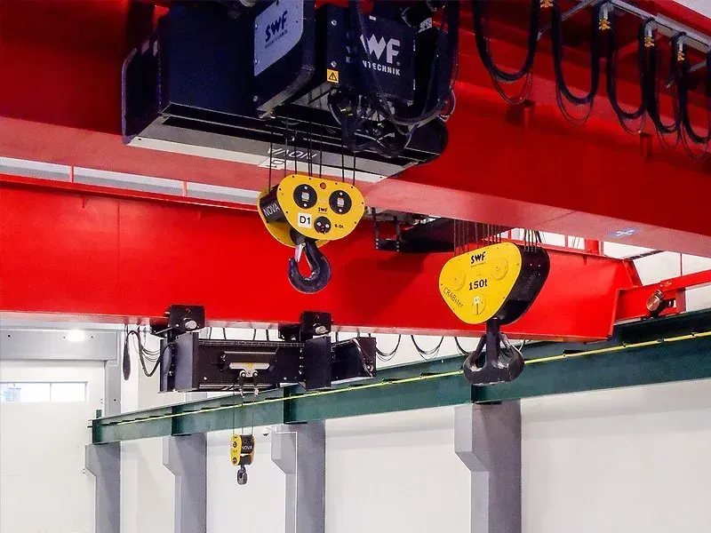 SWF CRABster between 2 red crane beams