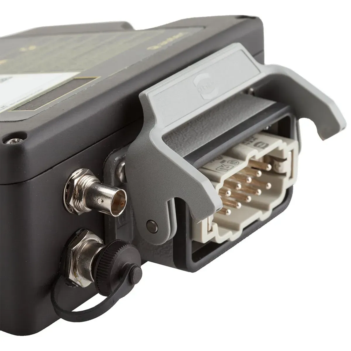 Close up of a 10-pin plug