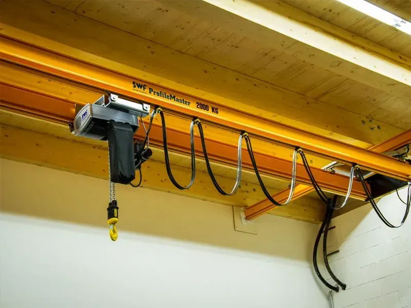 2000kg steel light crane