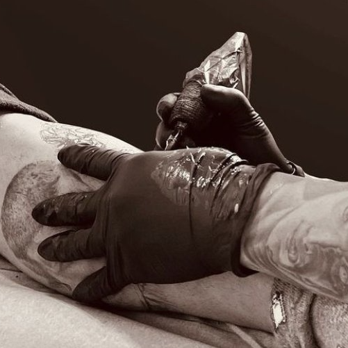 estudio de tatuajes en Madrid Alma 24 Tattoo