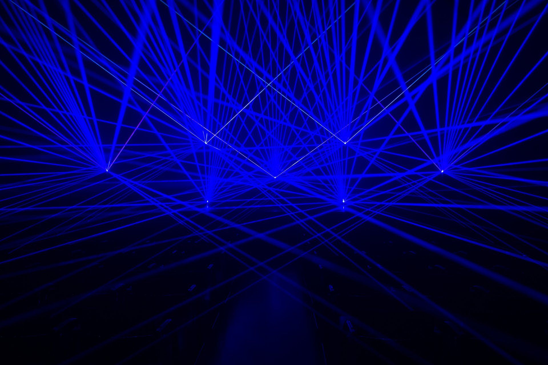 Laserstrahlen von TH Laser auf Festival