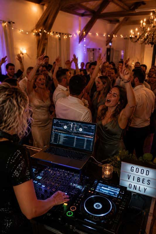 Club Hits und Charts für eine volle Tanzfläche