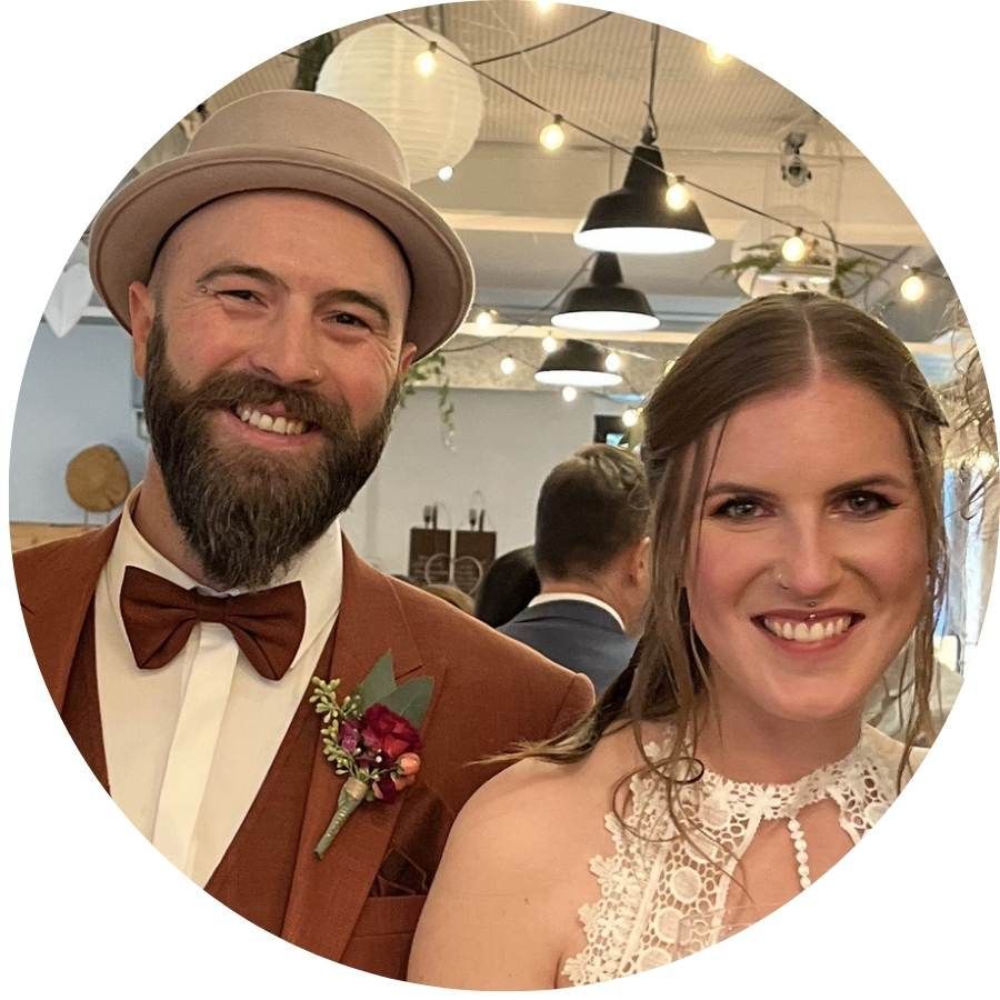 Frisch verheiratetes Brautpaar bei einer Hochzeit in Aalen