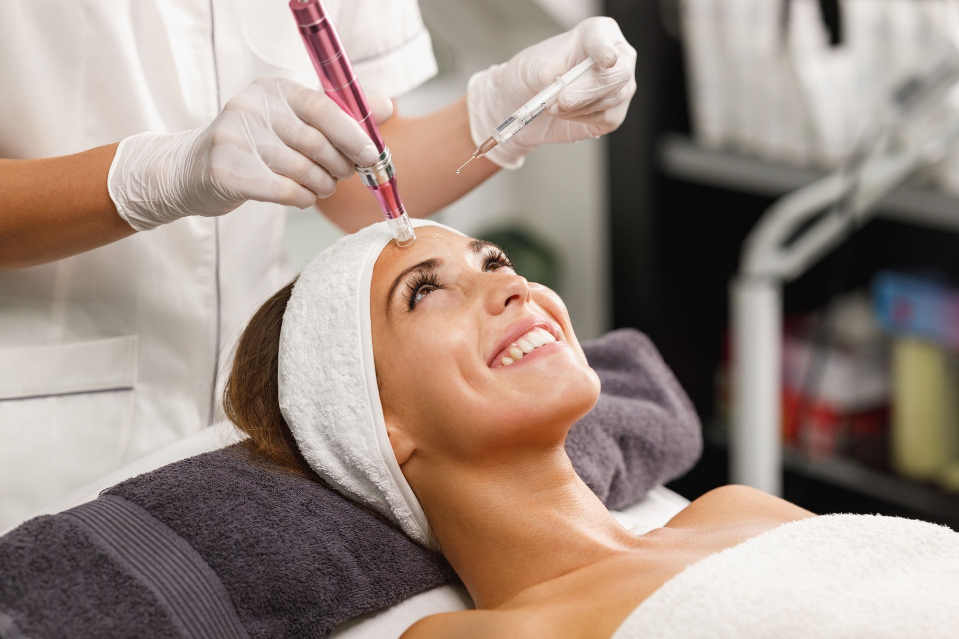 Microneedling médical: Une peau raffermie et un teint amélioré