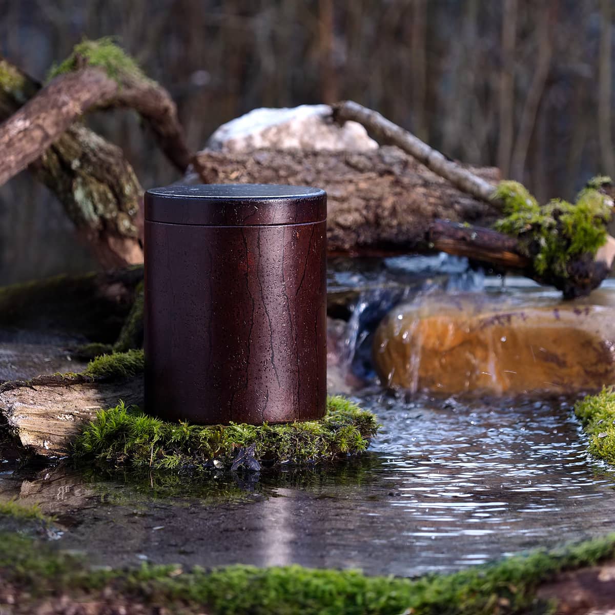 KU-3020-B Tierurne aus Kork dunkelbraun gebeizt