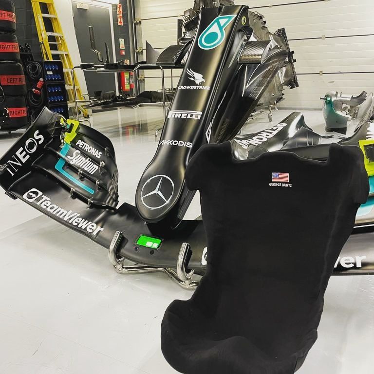 PROSeat race car seat sponsored driver embroidery