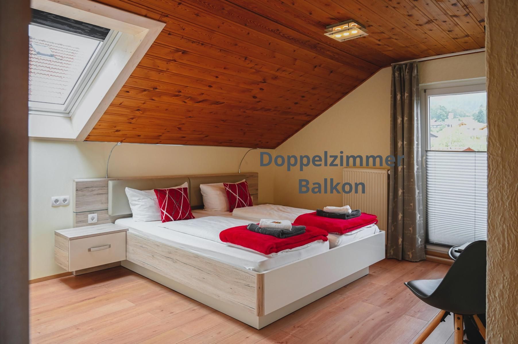Doppelzimmer Balkon