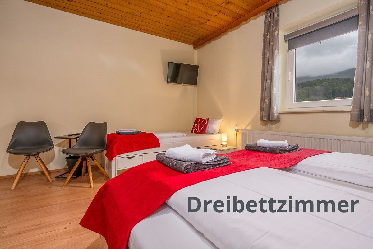 Dreibettzimmer