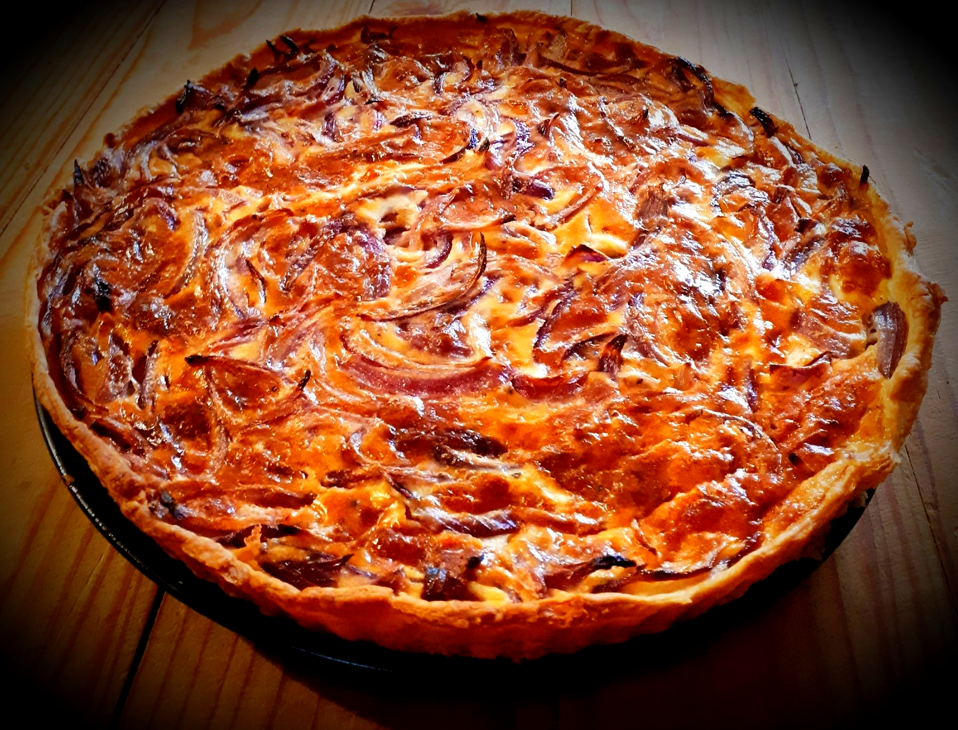 tarte salée, oignons, tarte aux oignons