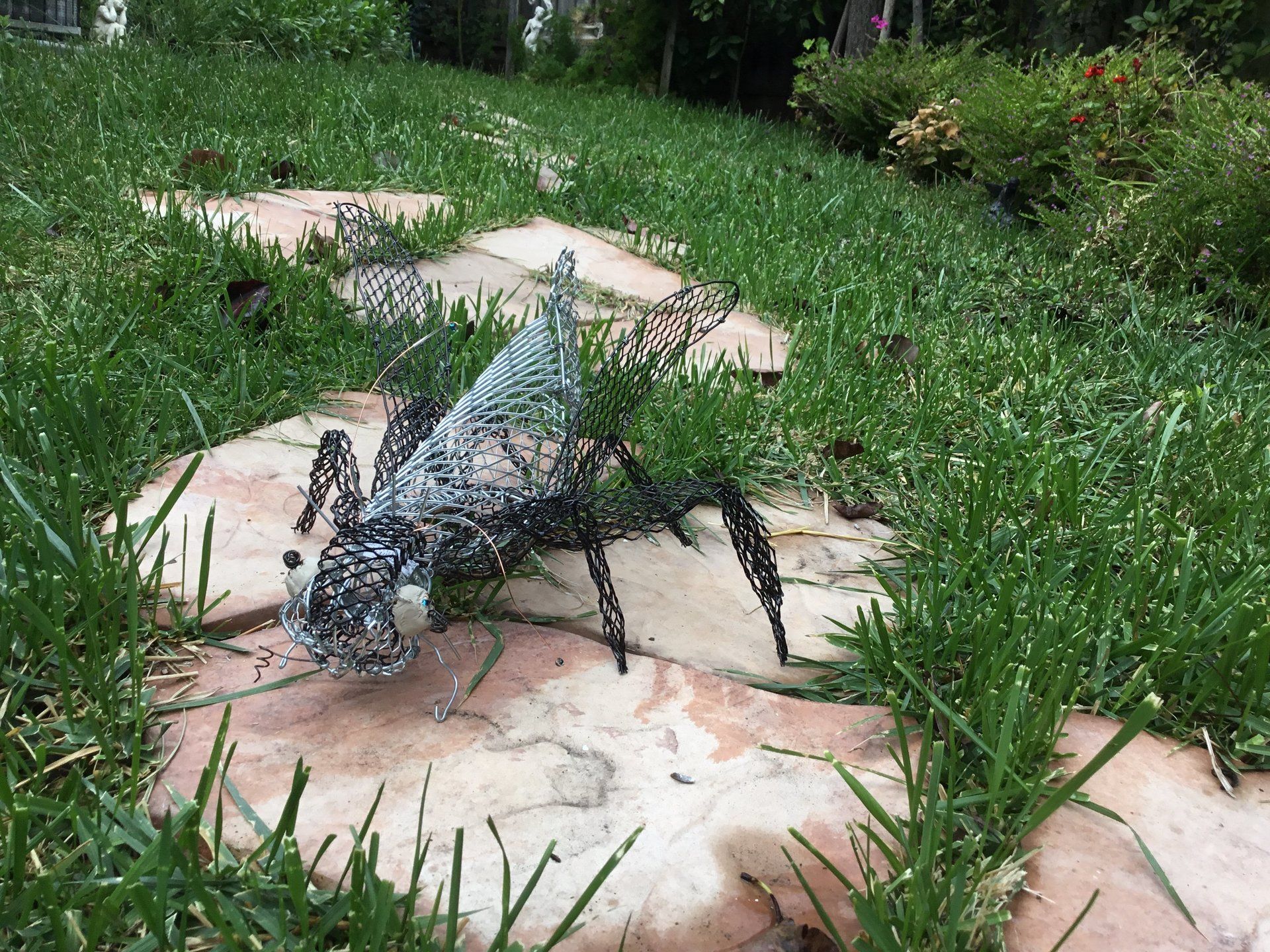 insect, chicken wire, sculpture