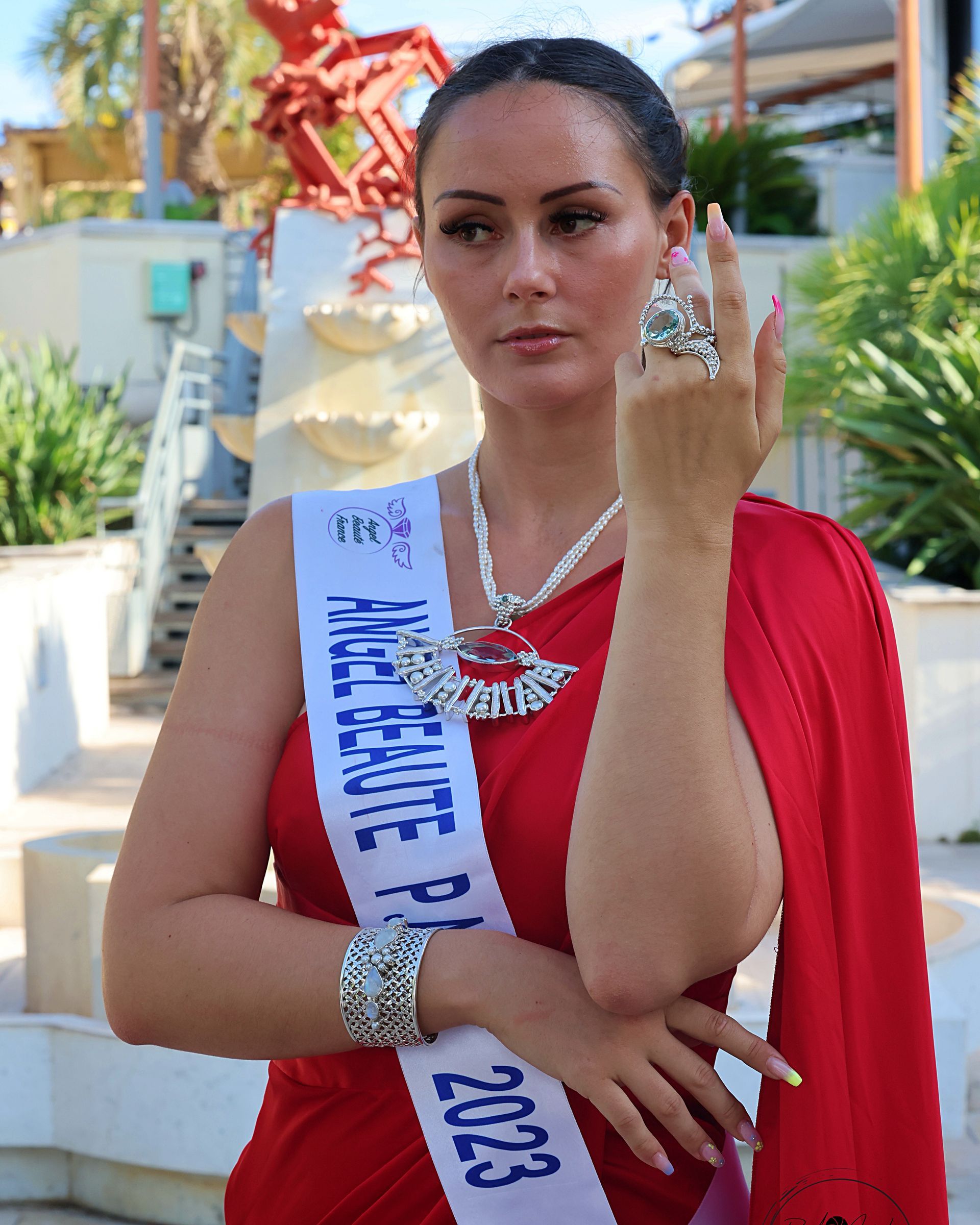 Silberring mit Edelstein – Design Schmuck handgefertigt