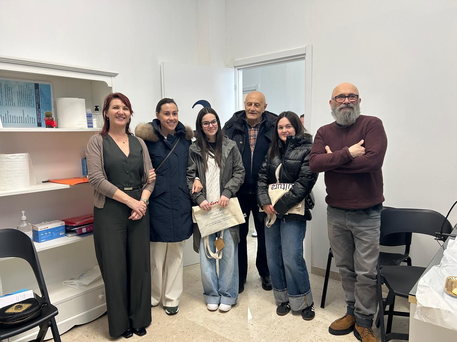 Alumnas de Erasmus+ en Italia Alumnas de erasmus en Italia con profesores