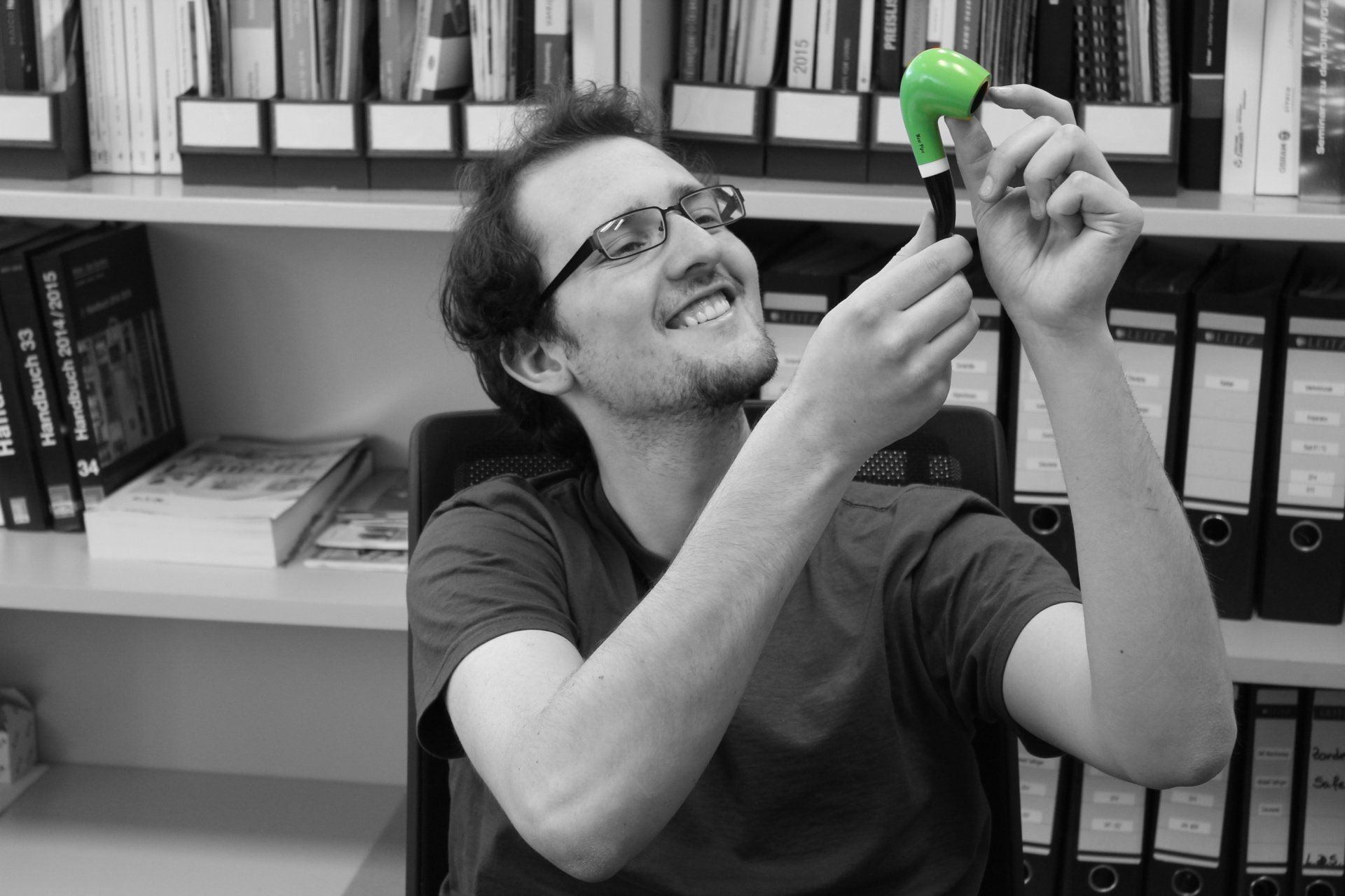 Grüne Designer Pfeife