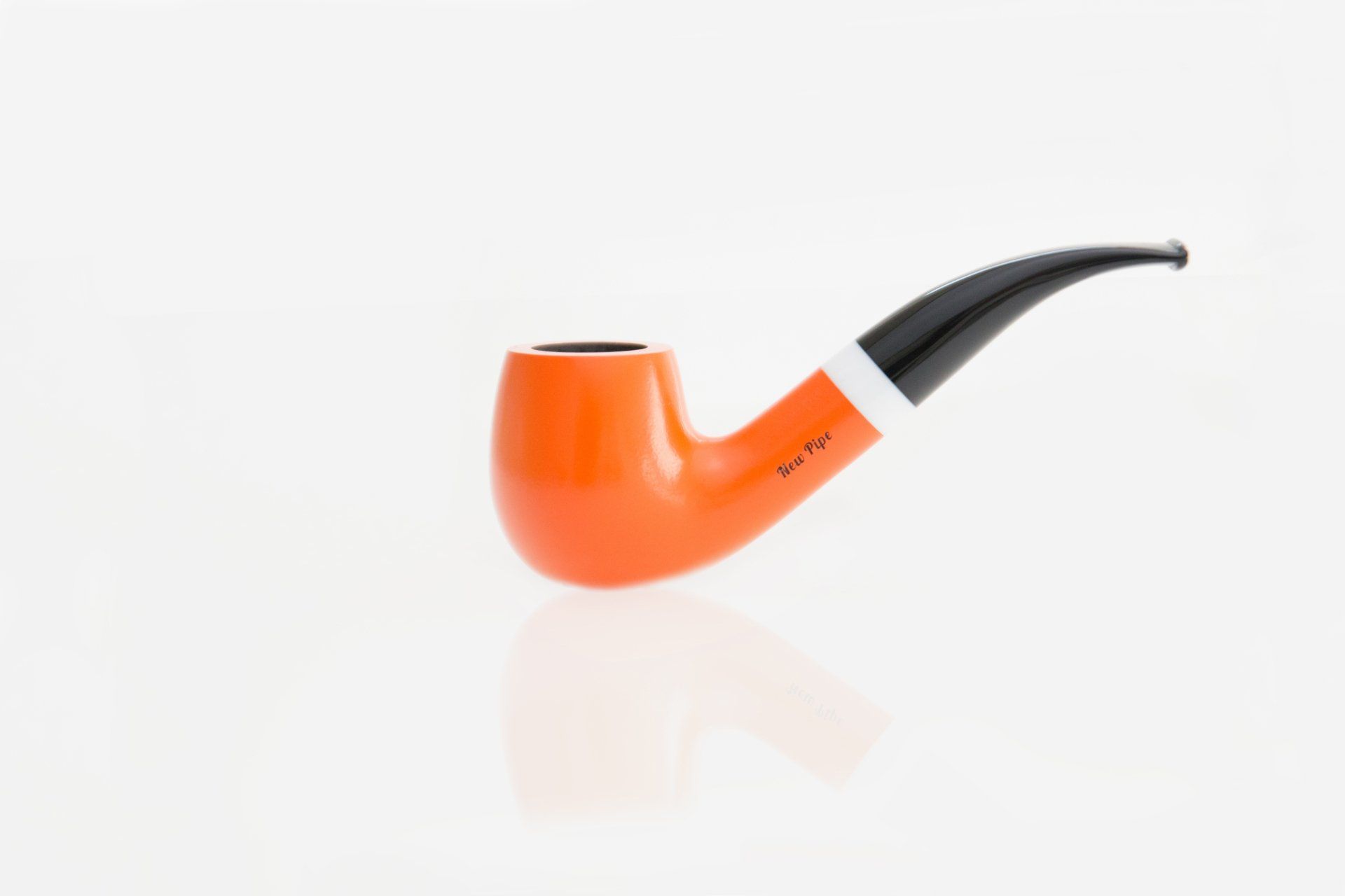orangene Pfeife