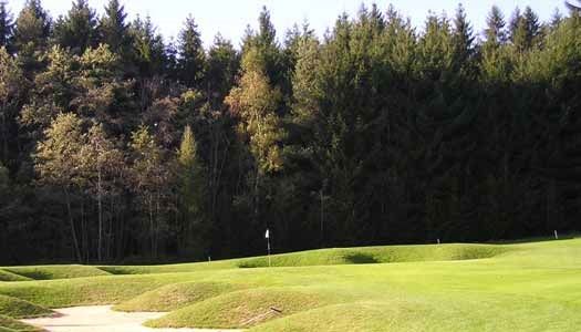 Golfclub Herrenhof Blick auf Golfplatz des Golfclub Herrenhof