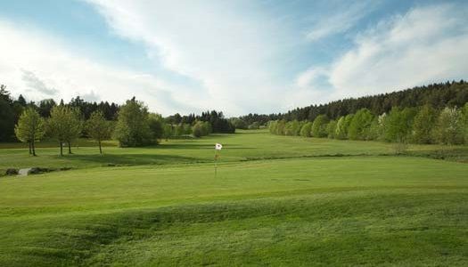 mehr über den Jura Golf Park Blick auf Golfplatz des Jura Golf Park