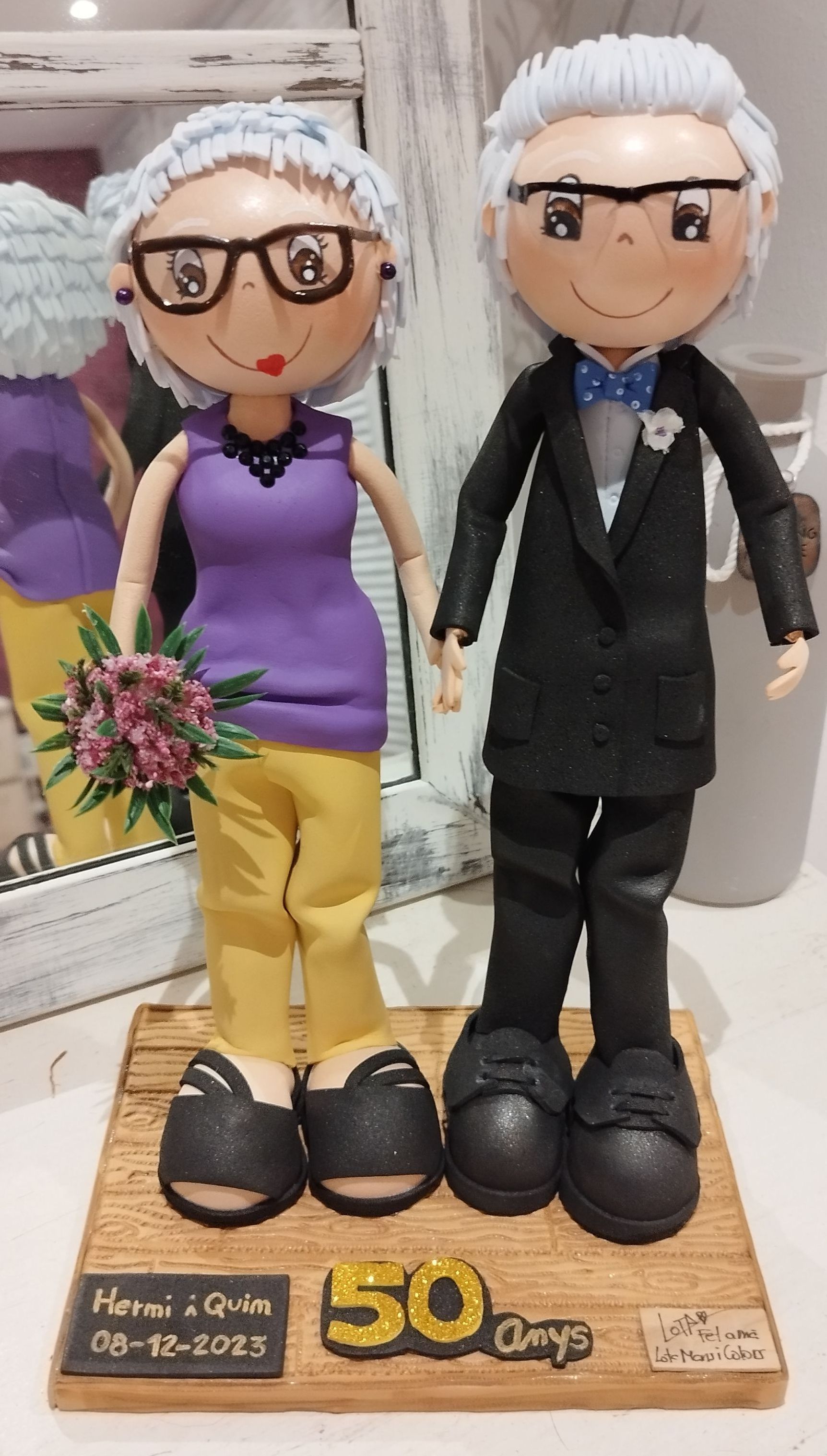 Fofuchas personalizadas de bodas de oro con trajes elegantes
fofucha con vestido de noche, fofuchas personalizadas,
fofucha personalizada